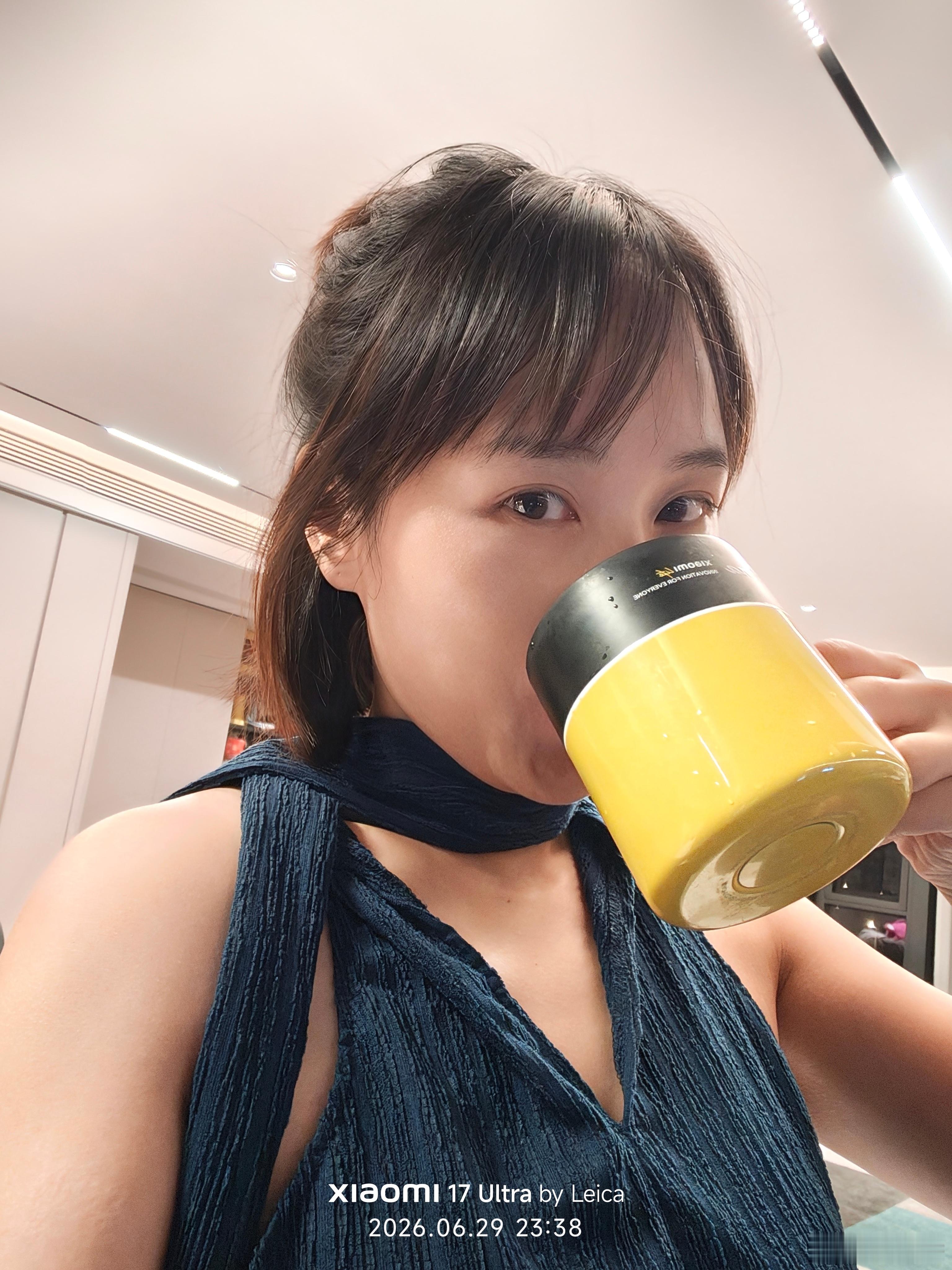自从家里入了可以制冰的管线机……幸福感都提升了好多，随时随地，冰饮走起！家电鉴宝
