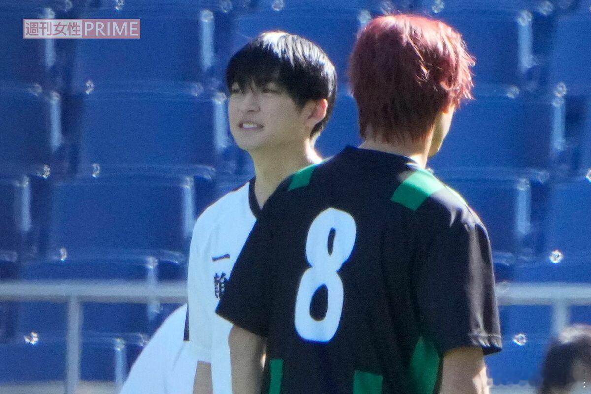 周女：真人电影《蓝色监狱》的拍摄现场。 