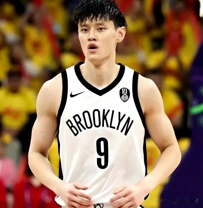 又一中国球员加入NBA，新赛季杨瀚森不再孤独！

 据HoopsHype记者Sc