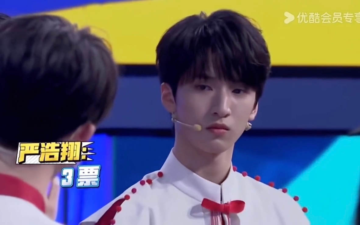 🫘上面刷到昨天投票的视频，看到这个图我嘎巴一下就si 掉了