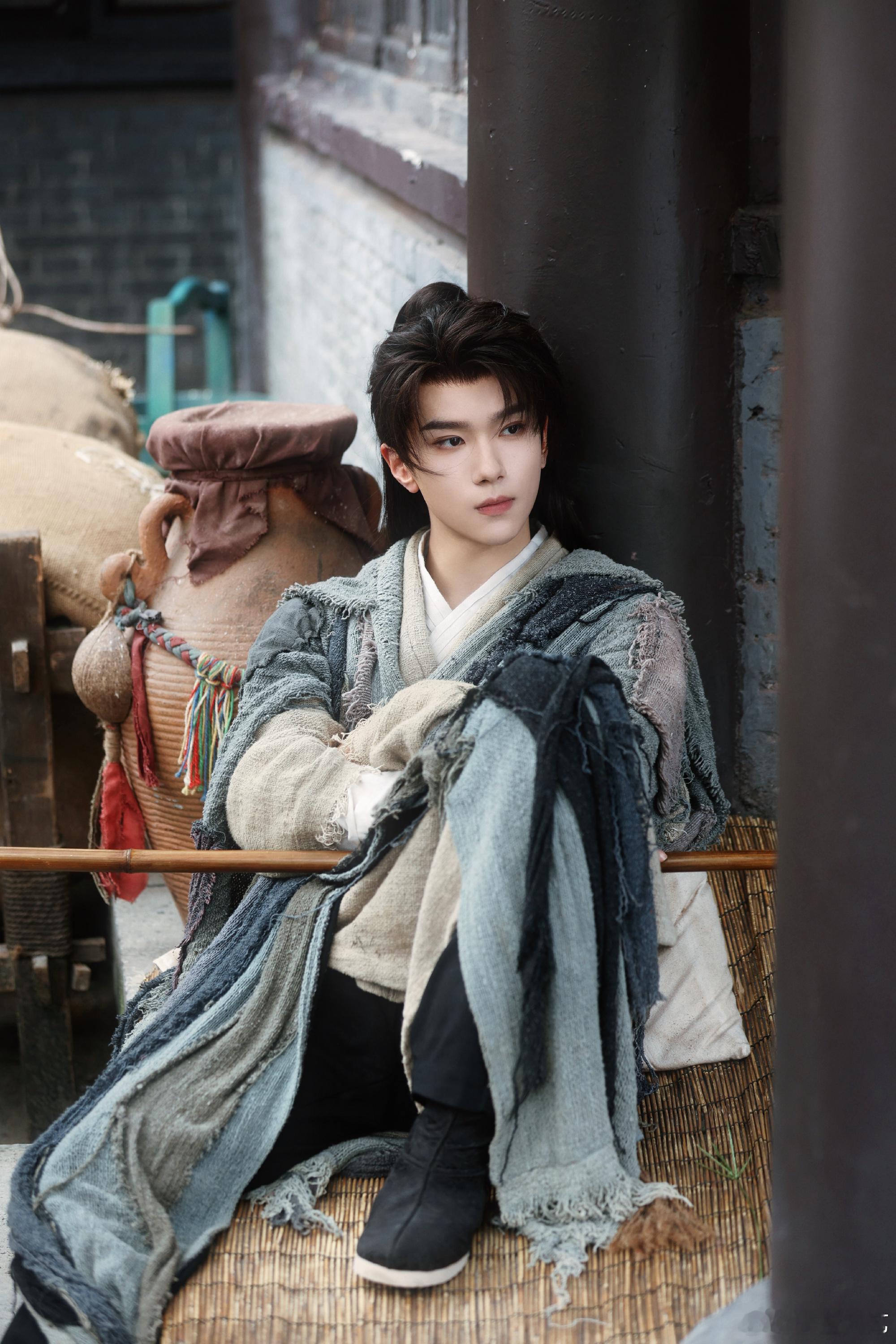 天书黎明定档 天书黎明11月30日正式上线，李宏毅苏晓彤余承恩的探案组合令人期待