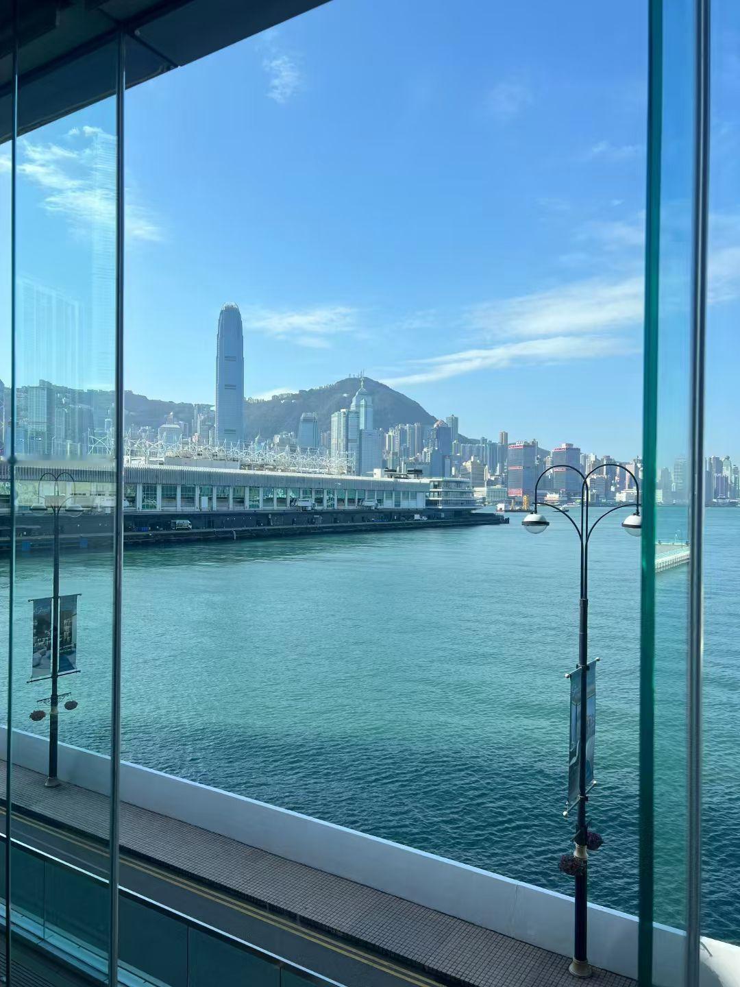 香港储蓄分红险，我只选傲珑创富！昨天分享了我为什么喜欢傲珑创富这款产品，
😪结