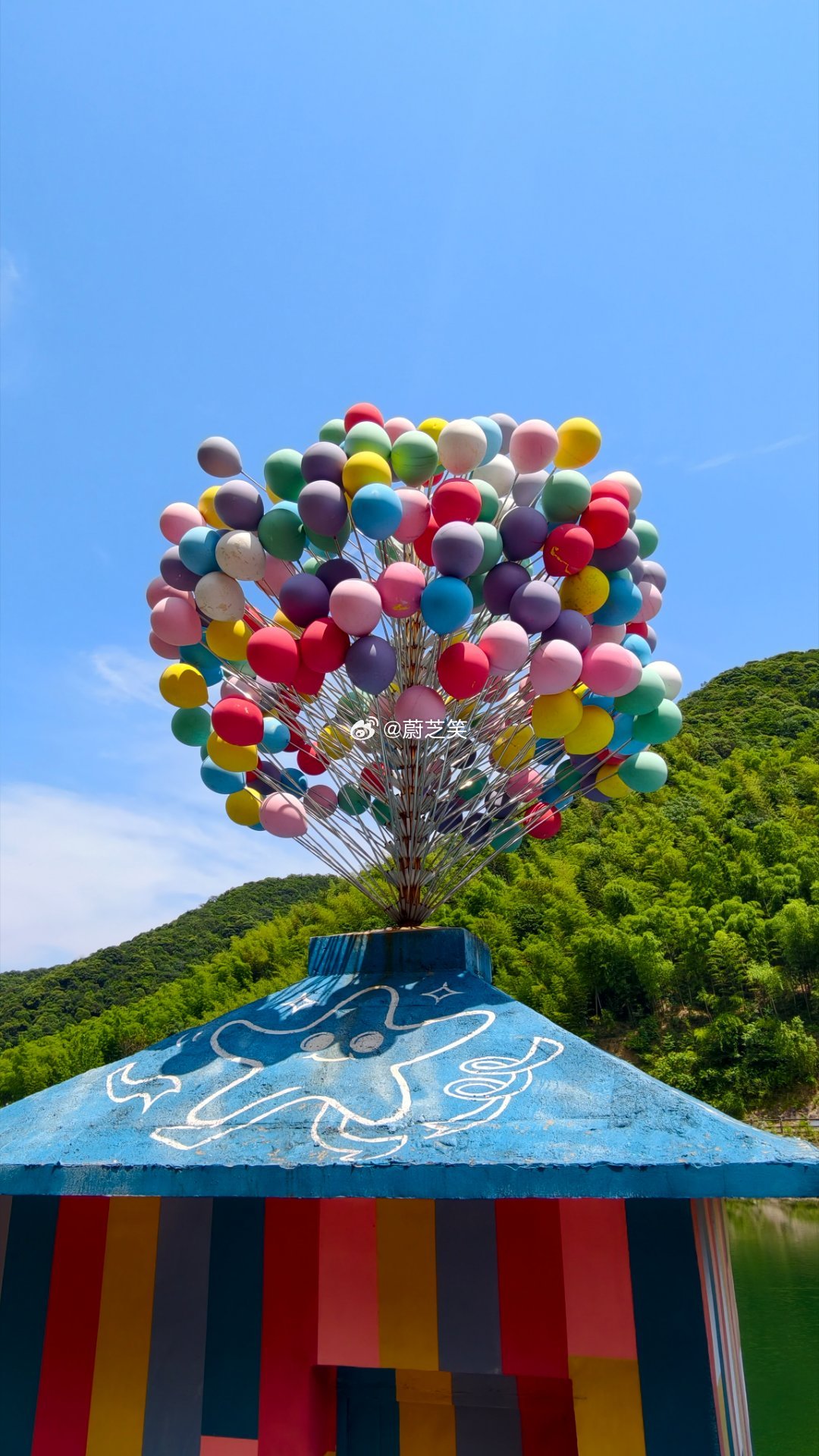 解锁安吉玩水新方式，来奇梦岛清凉一夏主播大咖看湖州到安吉玩水去