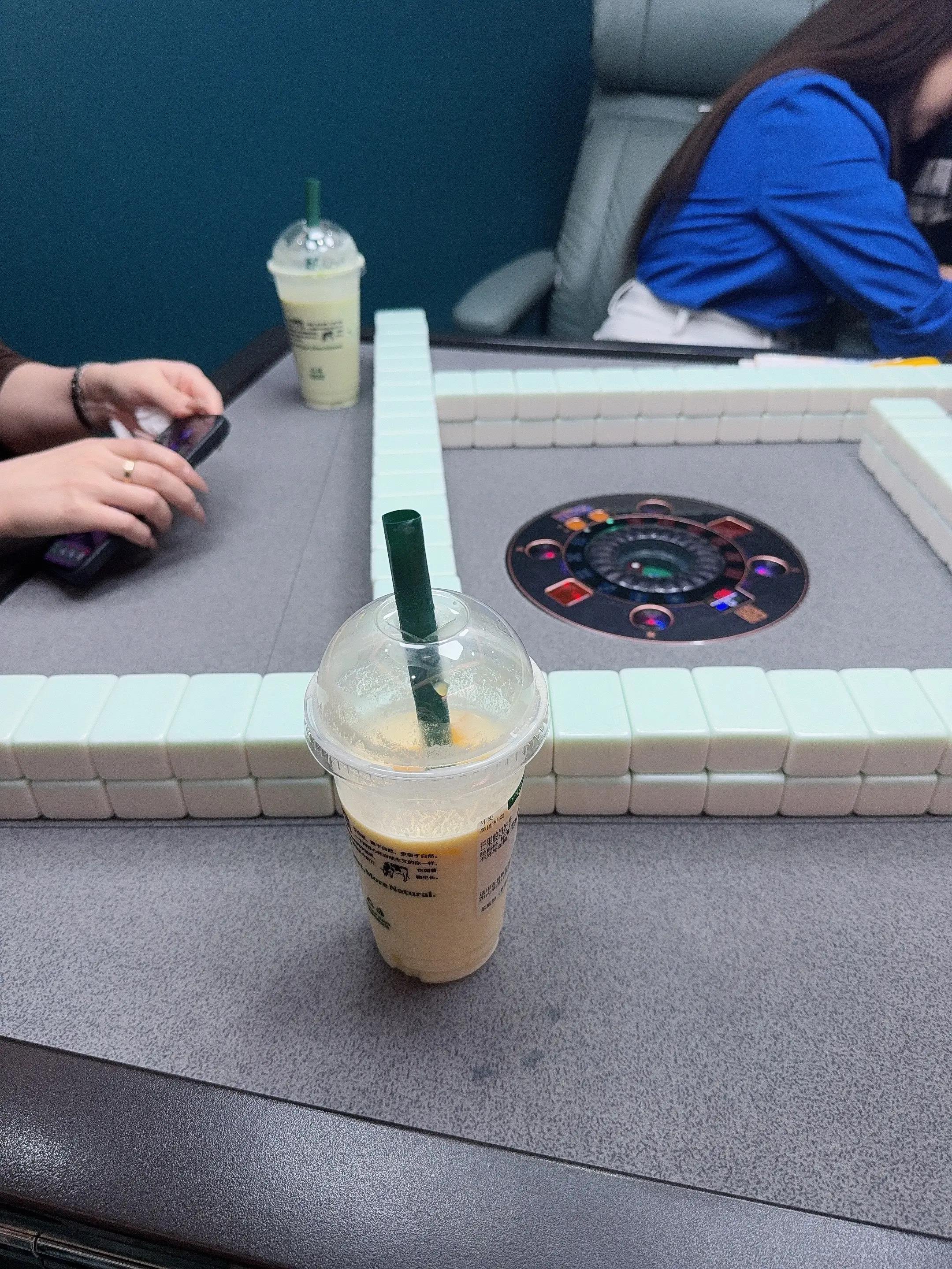 我在乐平的小资生活 打完麻将楼下全是好吃的 一定要带男朋友来乐平吃小徐