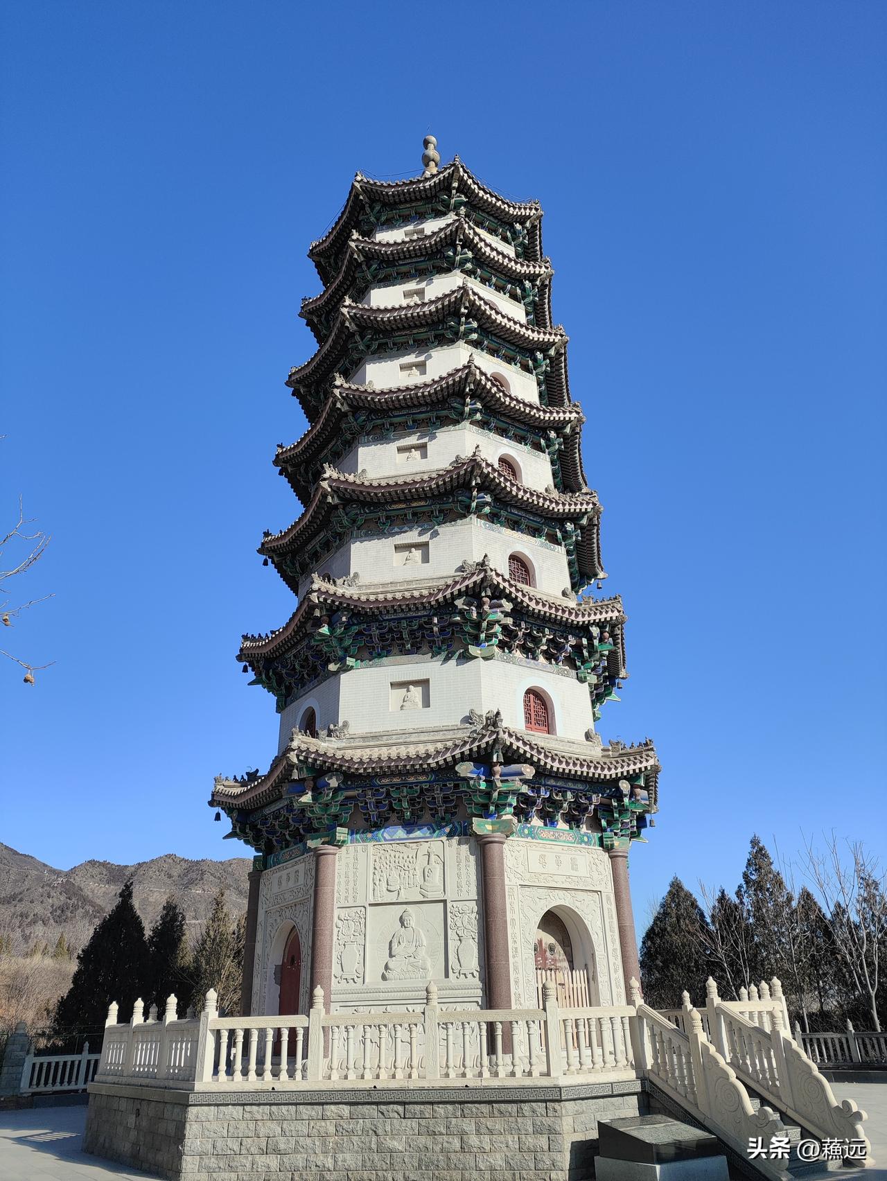 人口老龄化的国家都怎样了人口老龄化带来的影响，对任何国家来说都存在一个共性问题: