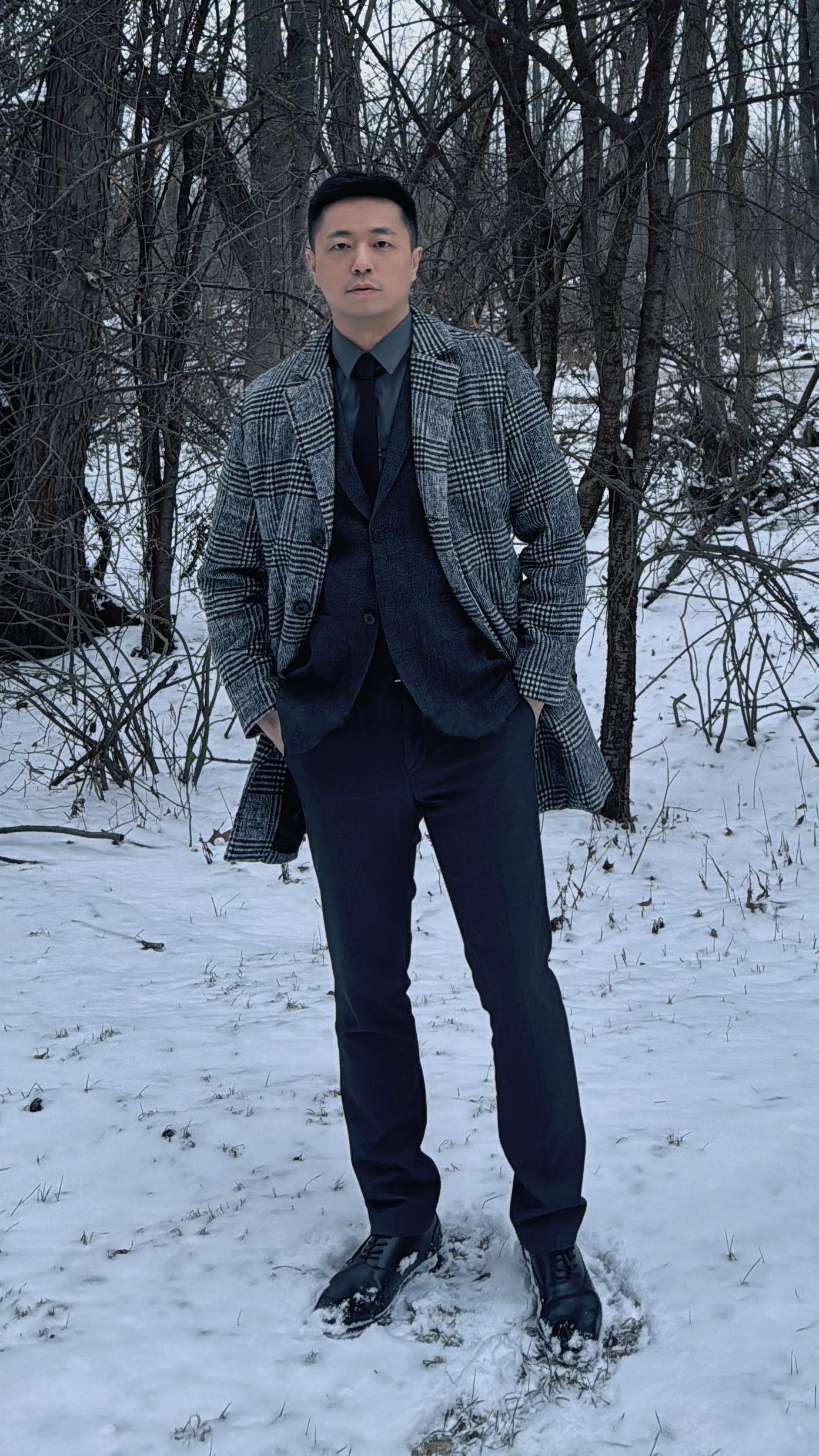 美国北部小城又下雪了哦今年冬天已经下了三场雪圣诞节气氛越来越浓…… 
