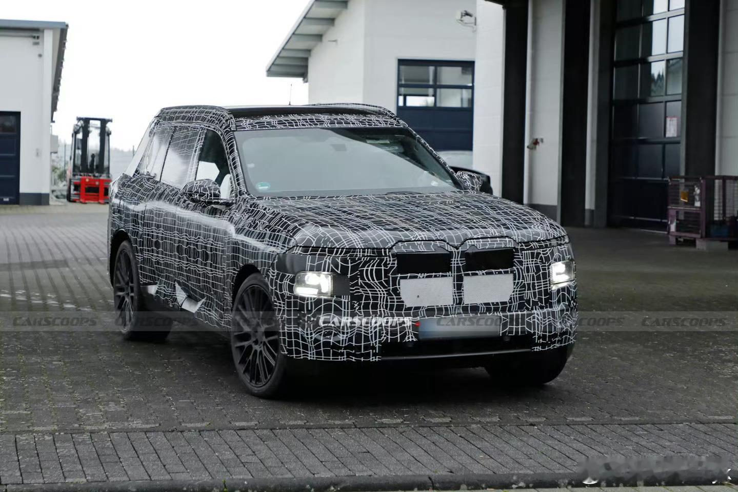 宝马全新一代X7最新谍照曝光新一代X7谍照，看起来尺寸应该进一步加大了大v聊车