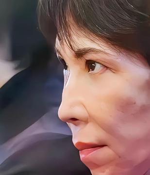 日本半死不是新闻，真正可怕的是：连美国都在偷偷拔它的氧气管。中国反制只是明牌，美