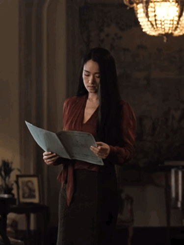 真的太喜欢看巩俐老师穿着高跟鞋走路的样子了！