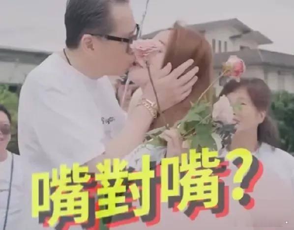 欧阳娜娜父亲令人大跌眼镜！7月1日，有媒体晒出，欧阳妮妮求婚现场的视频，然而令人