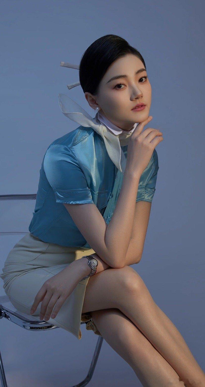 大韩空姐的制服照，又美又飒。 