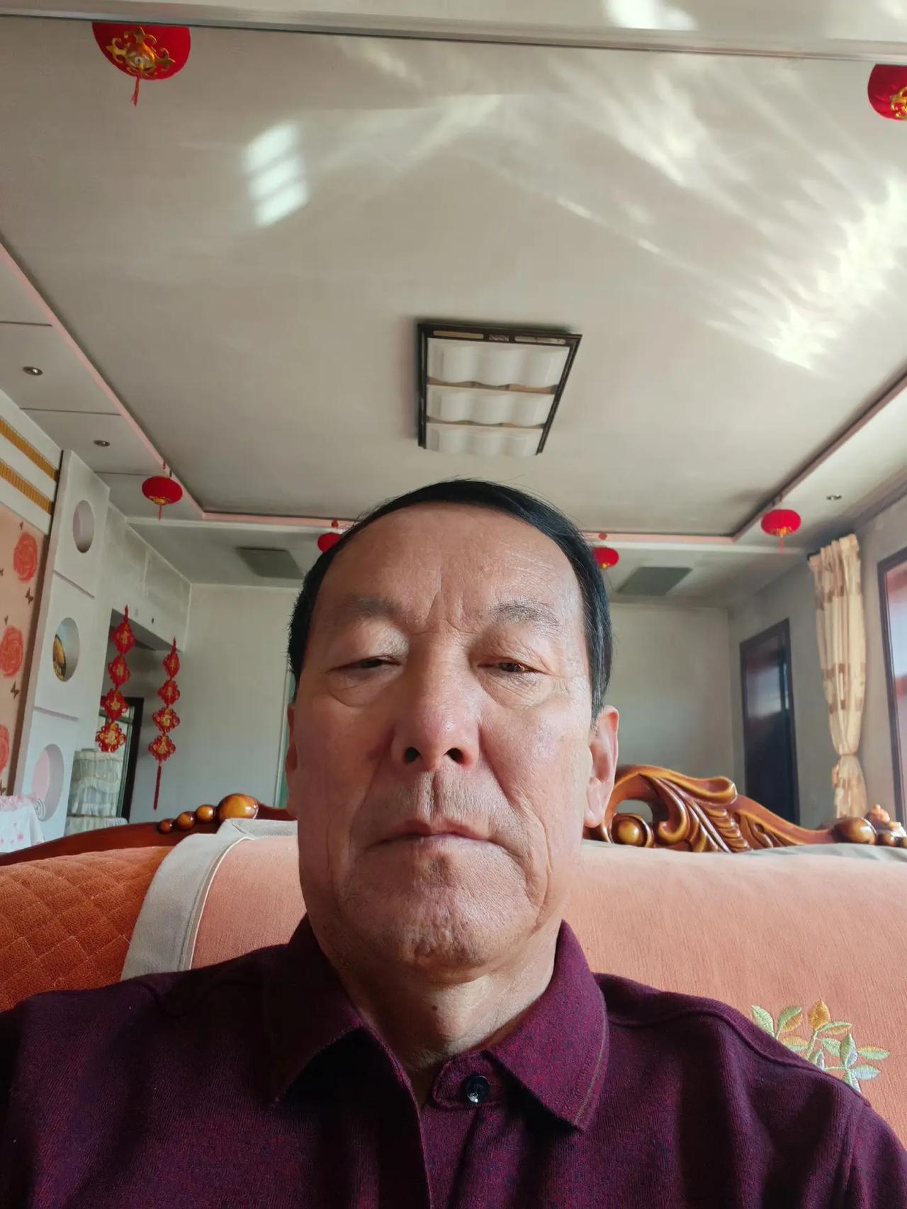 我给你来拜年，你在吗？