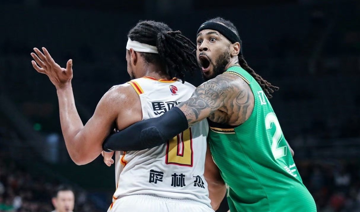 这几年我的镜头里拍了好多关于莫兰德的精彩瞬间图一：莫兰德大战萨林杰，图二：莫兰德