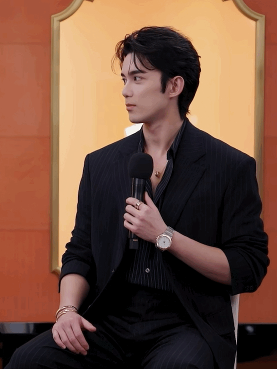 吴磊做一个乐呵的人想知道吴磊还有什么惊喜是我不知道的。 ​​​
