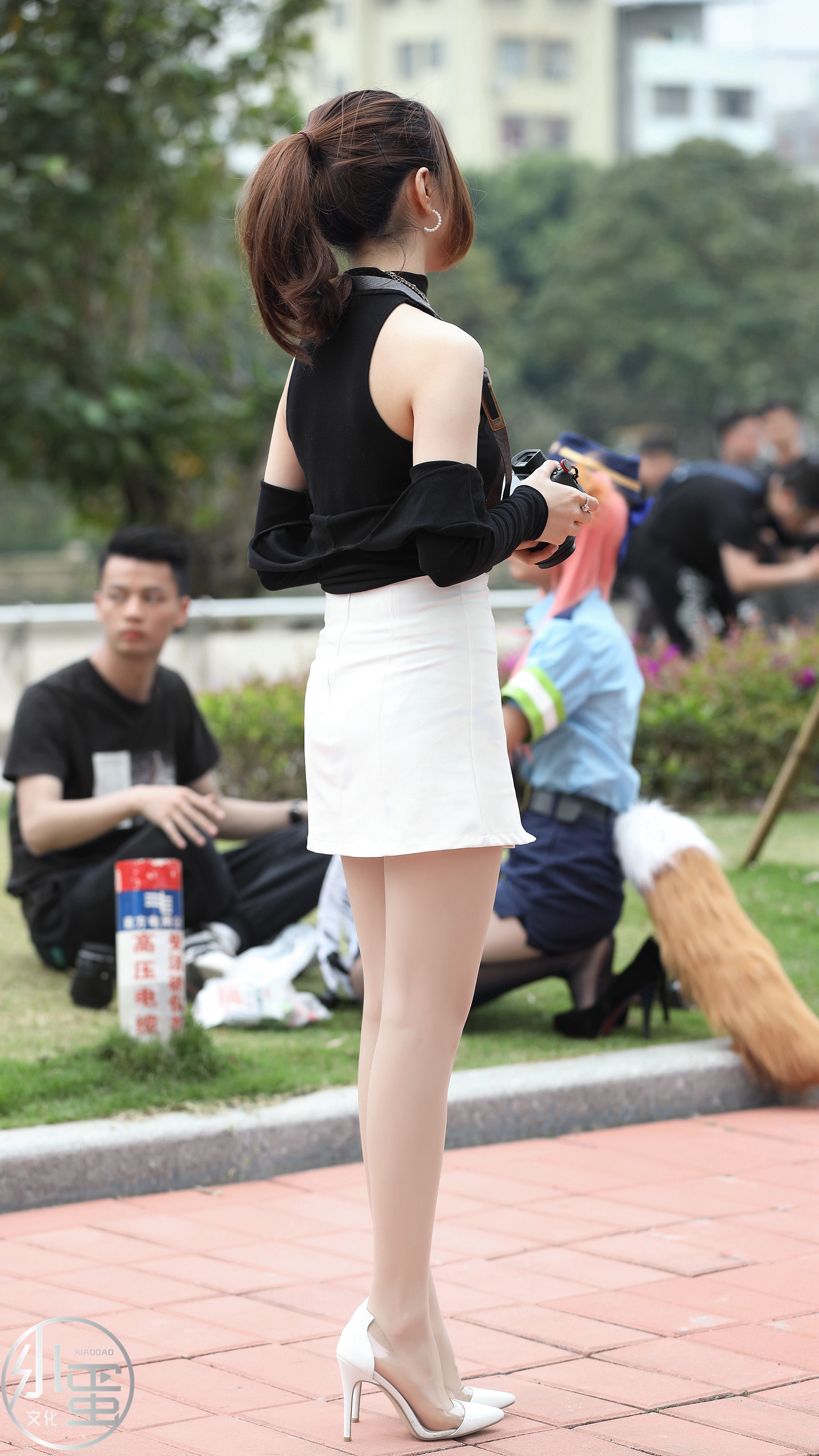 小姐姐摄影那么累，有啥好玩的？街拍