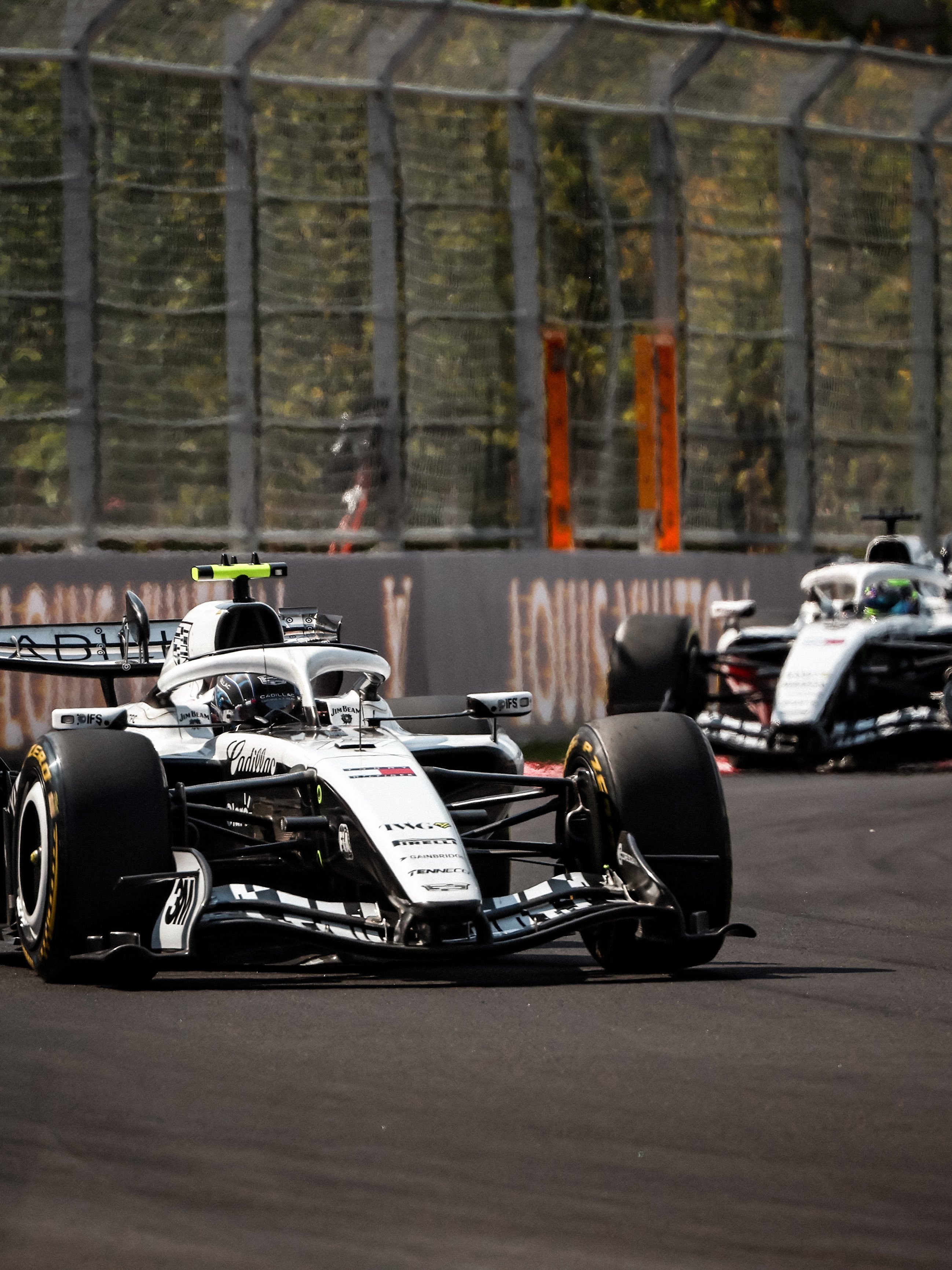 F1马克·沃尔特被FBI调查和14个月迅速出手洛杉矶湖人，这些是否与凯迪拉克有所