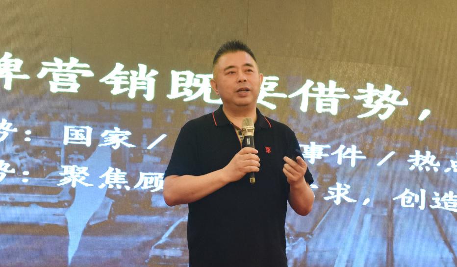 你猜怎么着？曾经的“皮鞋大王”奥康，市值从200多亿缩水到20亿，这可真是“大跳