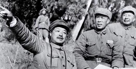 1947年，我军截获了一匹战马，然而当贺龙在得知这匹马的特征后，心中大惊，他当即