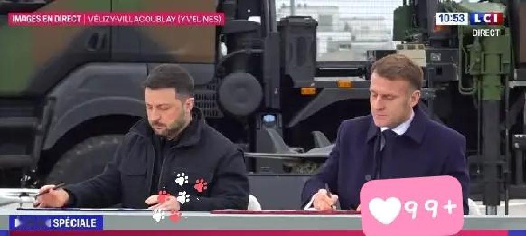 就在刚刚
 
乌克兰和法国突然宣布了。
 
据多家媒体报道，当地时间17日，泽连