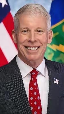 就在刚刚，美国能源部长克里斯·赖特说：“委内瑞拉石油销售所得收入不再经卡塔尔转拨