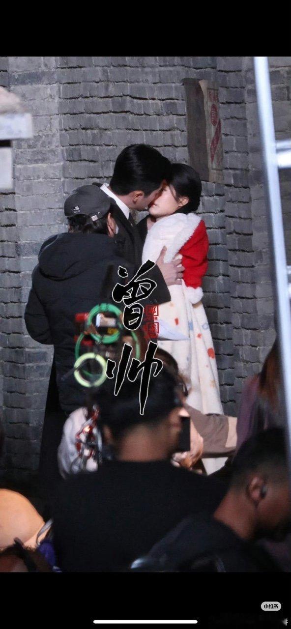 玉簟秋丞磊徐若晗吻戏路透玉簟秋丞磊徐若晗吻戏 玉簟秋丞磊徐若晗吻戏路透，尖叫 