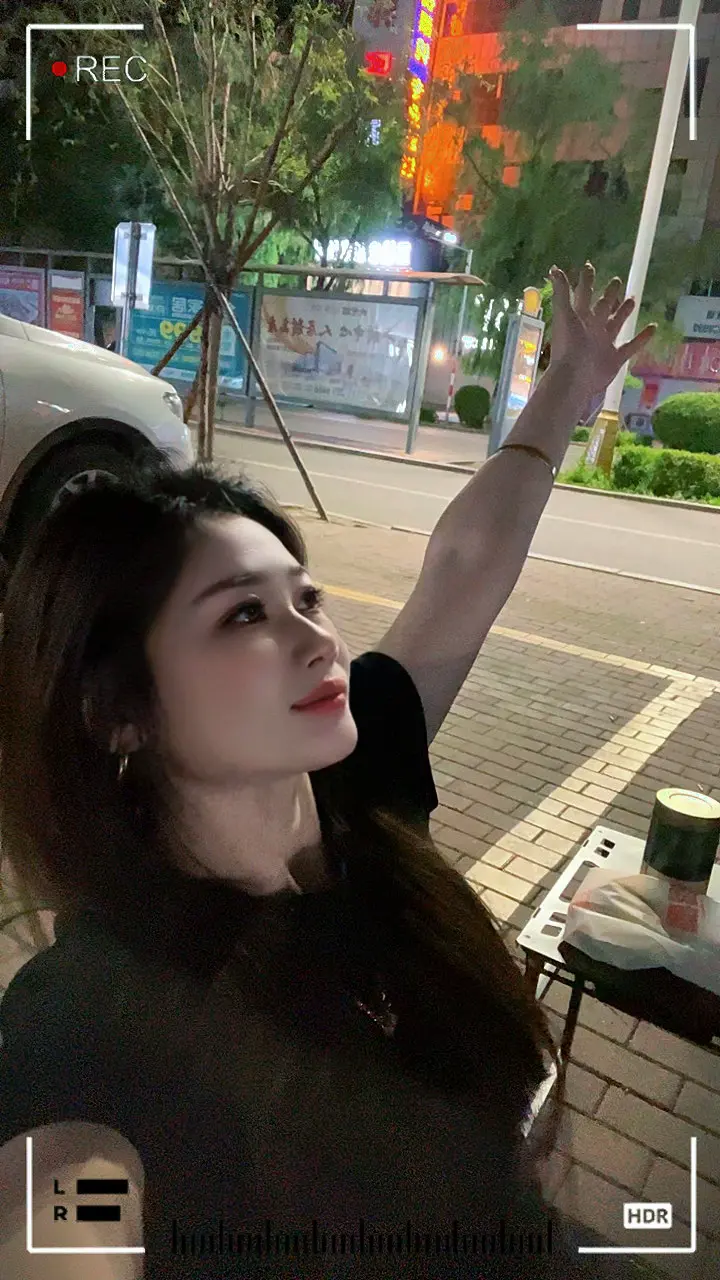 亲爱的中年少女 忘记年龄 讨好自己 用喜欢的方式生活 简单点 糊涂点 快乐点