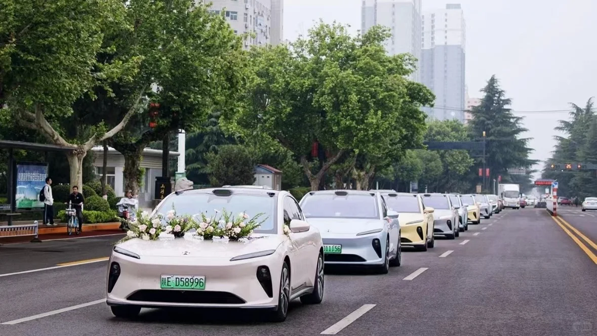 这的确有结婚的浪漫