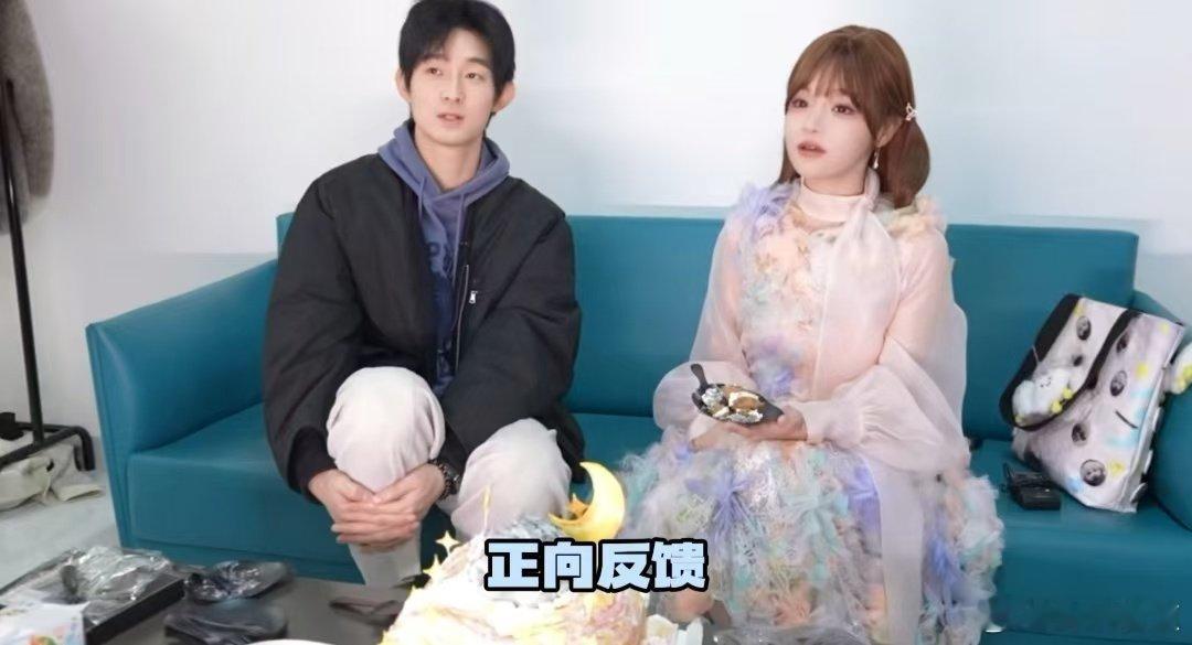 黄霄雲给学弟开小灶声鸣远扬 黄霄雲给师弟开小灶！探班送蛋糕超贴心，还分享舞台经验