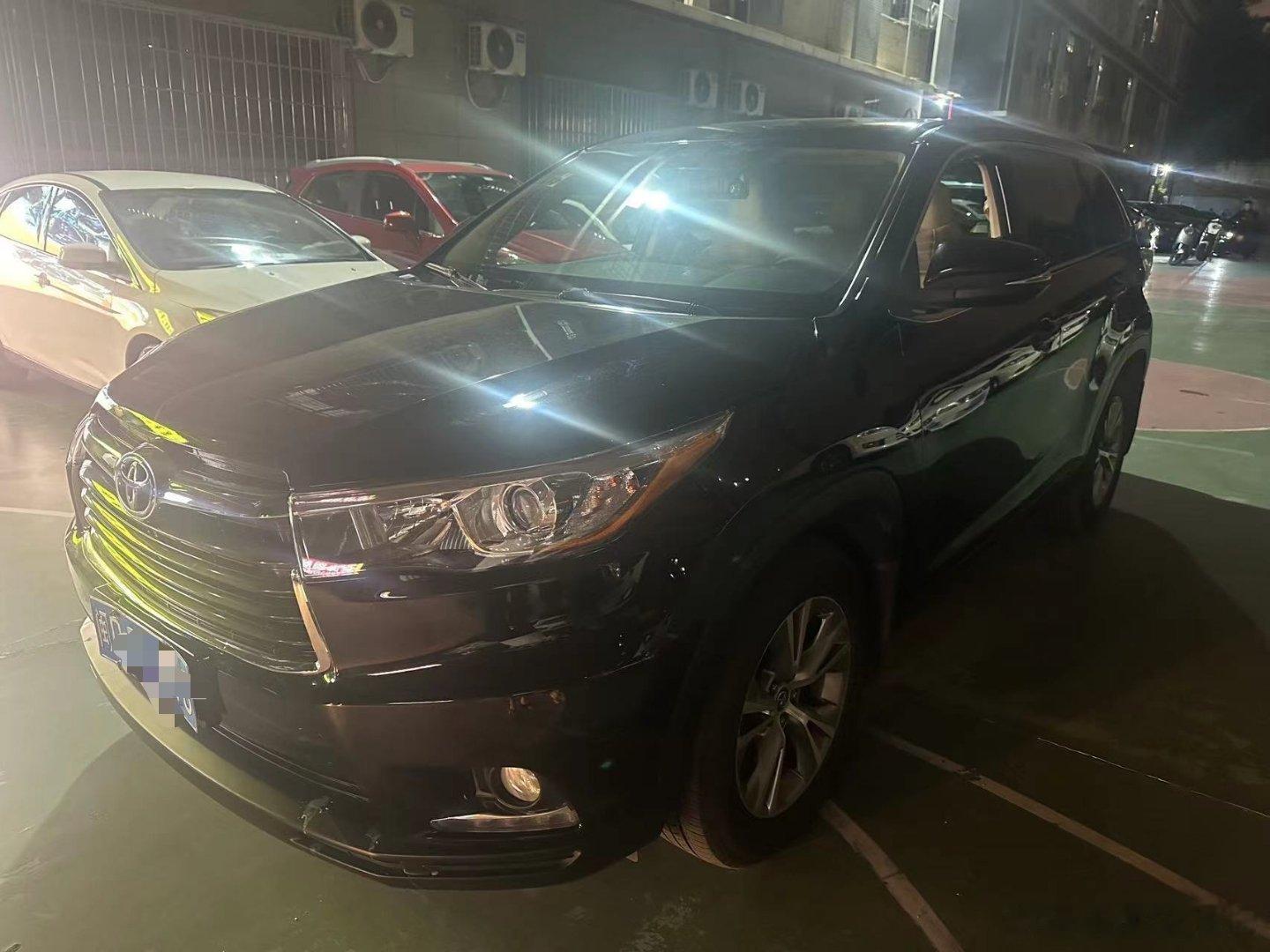 #福建人节后上班的状态##于恒的收车日常# 今天特别忙，收了好几台车17年丰田汉