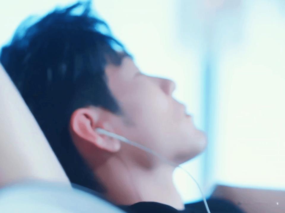 肖老师这熟悉的下颌骨[awsl][awsl][awsl] 