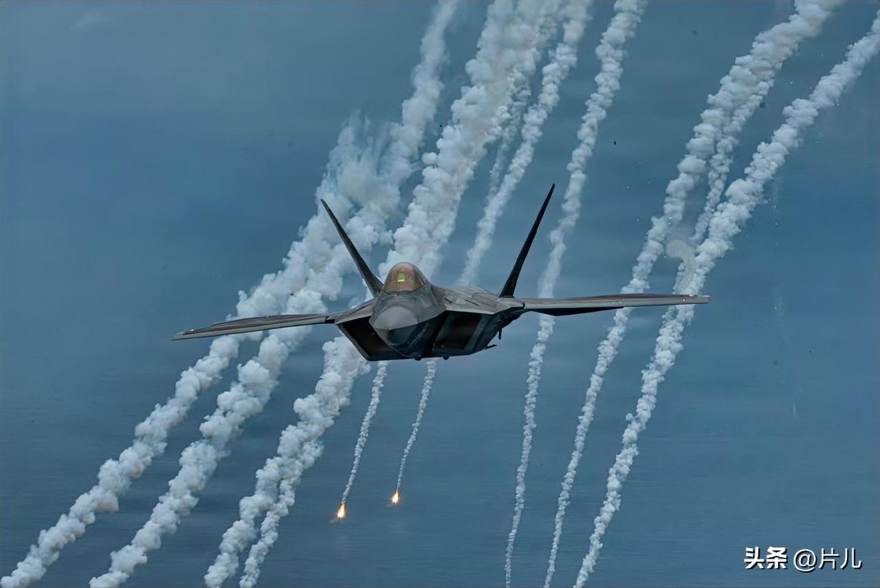 一片哗然！特朗普吹嘘美军弹药无限供应后，美国被曝光拒绝向中东盟友补给防空导弹和设