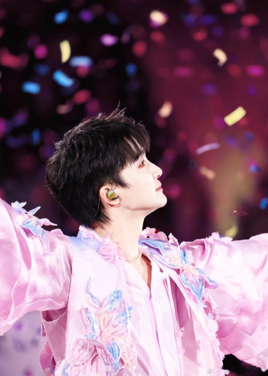  周深Bbox，杀疯了！🔥 起猛了看见周深Bbox了 全能艺人实锤，入股不亏！