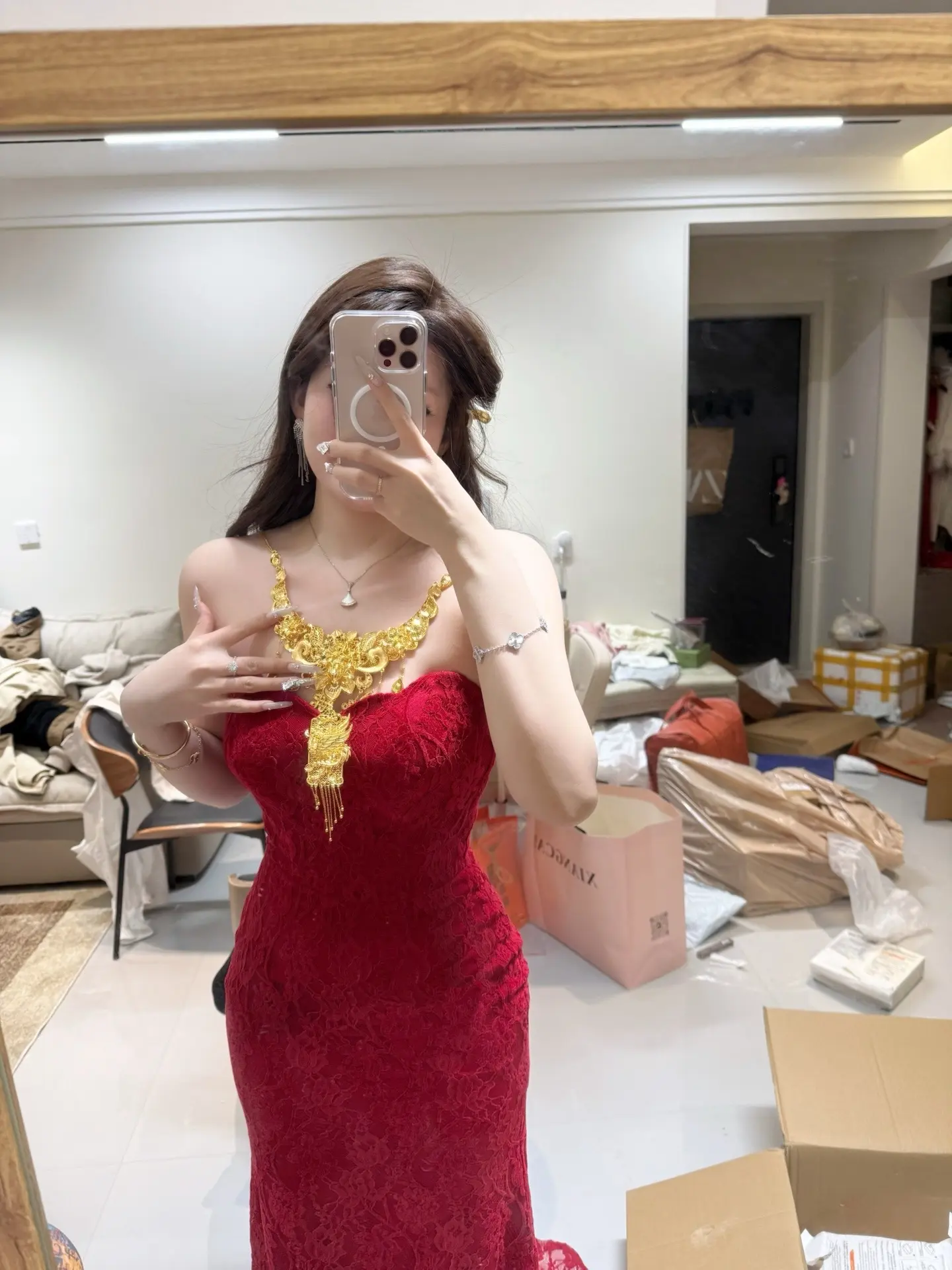 你的残缺不需要他来读懂 你可以为你自己写一千零一次玉楼飞雪