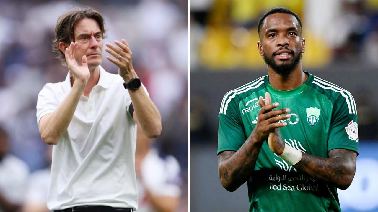 热刺主帅托马斯·弗兰克希望能与伊万·托尼在北伦敦再度共事，埃弗顿也表达了兴趣。