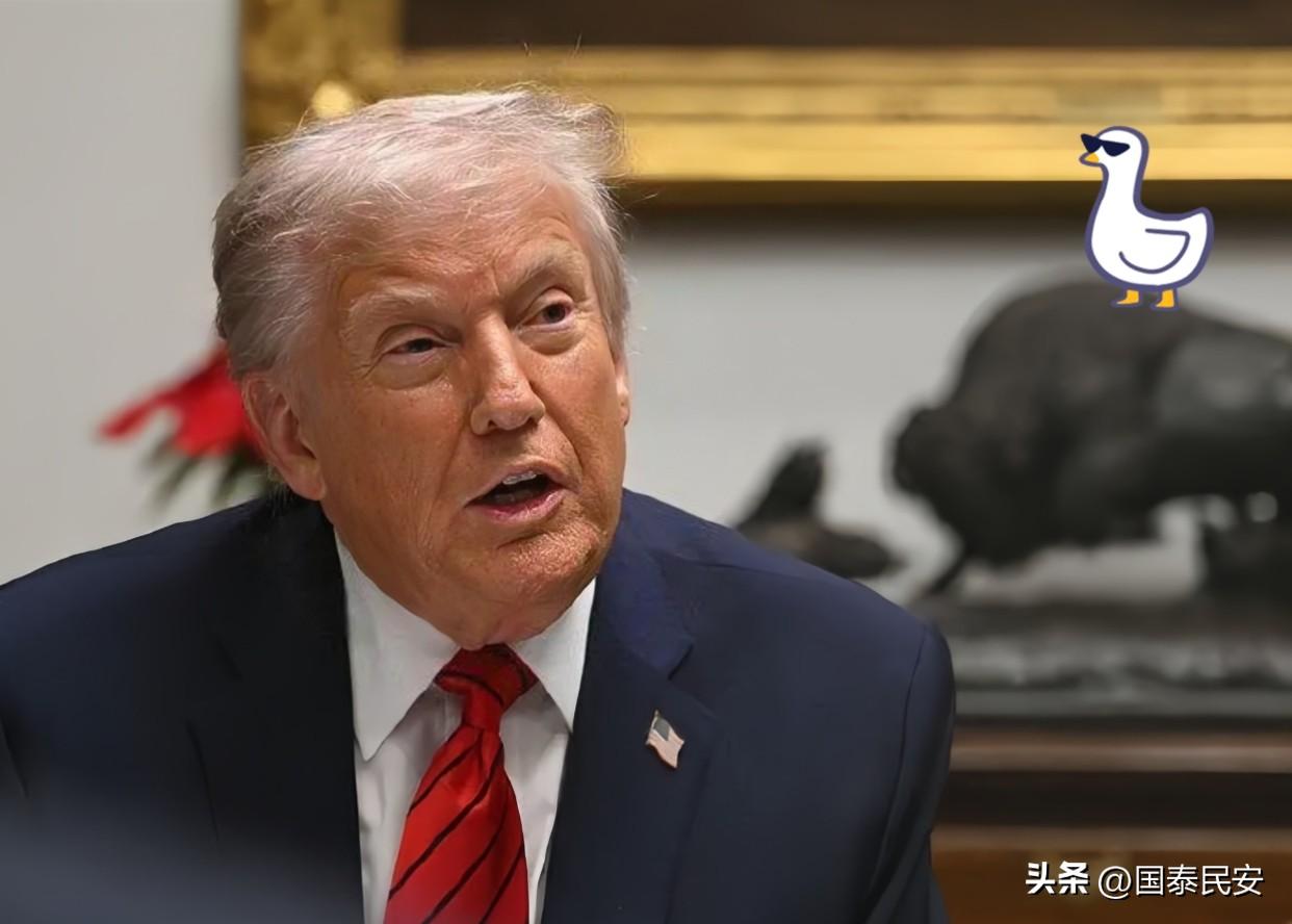 美国总统特朗普这次是有哭无泪
 
3月8日多佛空军基地的风肯定很冷，看着那6具覆