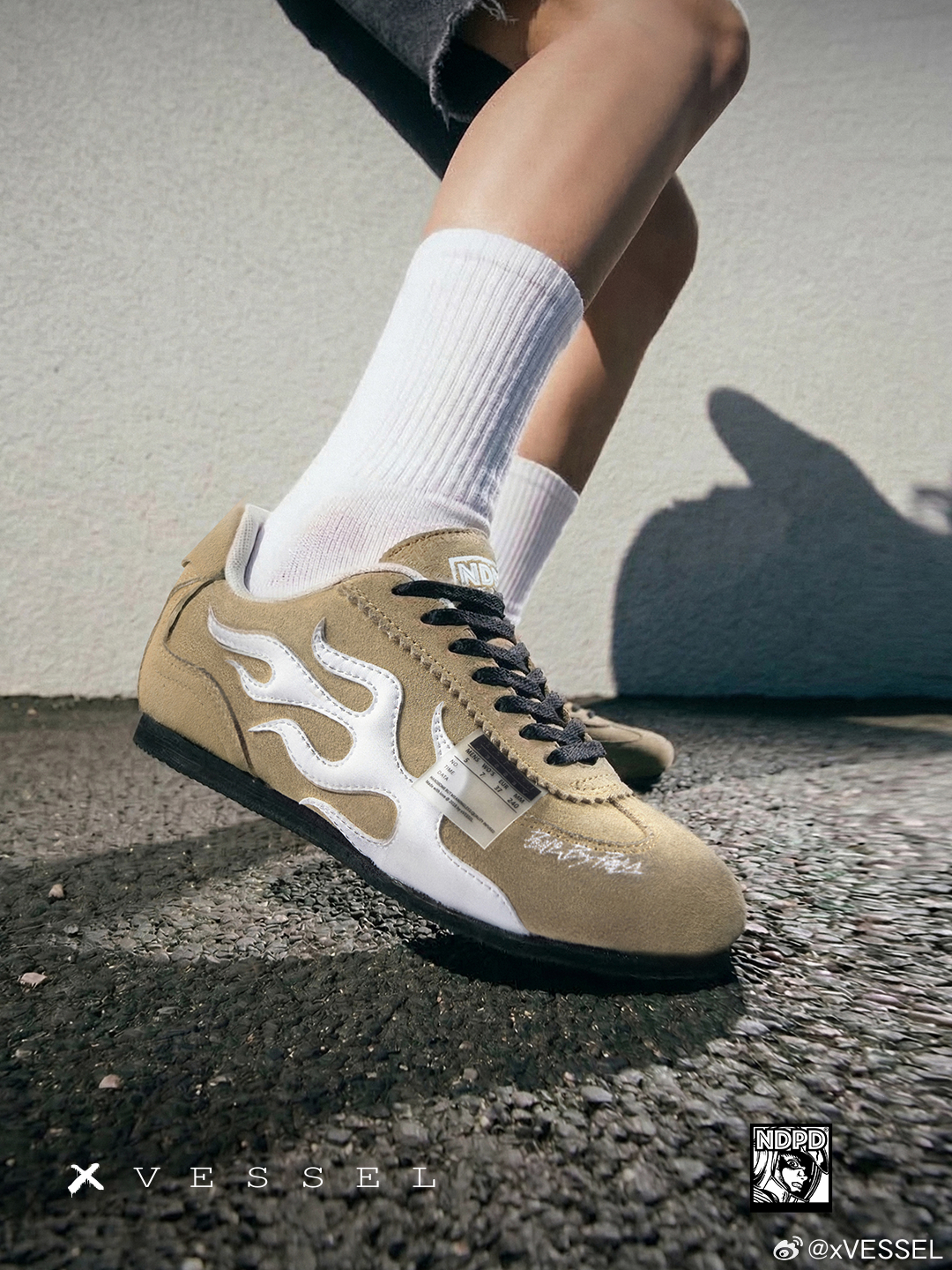 当赛车基因撞上街头波普xVESSEL与新加坡波普艺术家JAHAN 罗杰瀚 创立的