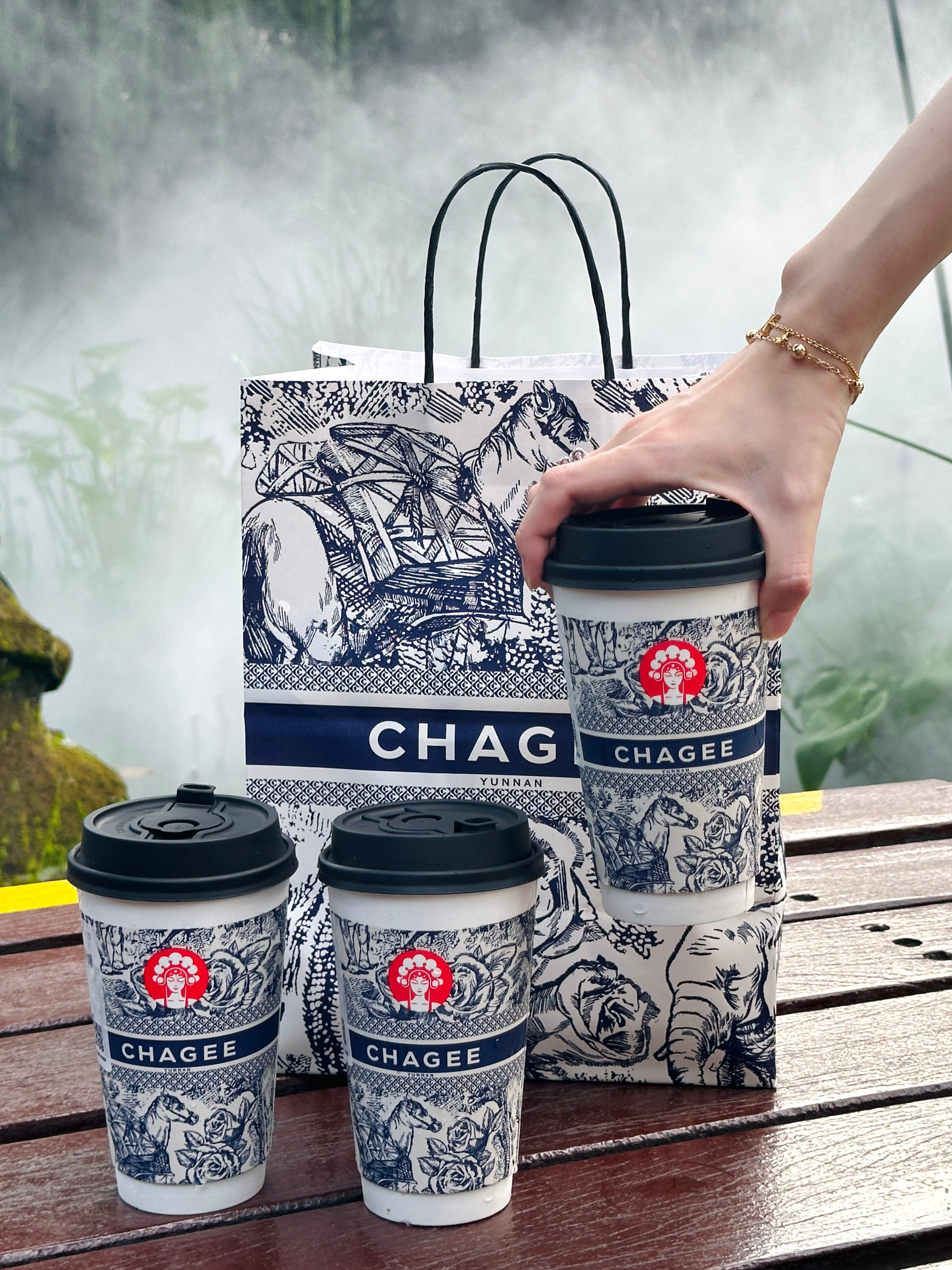 点奶茶自带“热量计算器”？霸王茶姬，你小子！我劝你别太会了！#霸王茶姬热量计算器