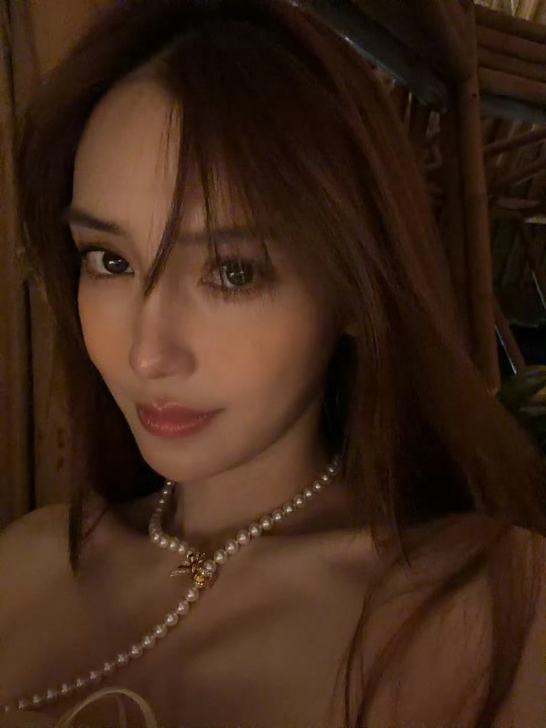 angelababy 521营业🈺怼脸随便一拍都是大片，太美了！ 