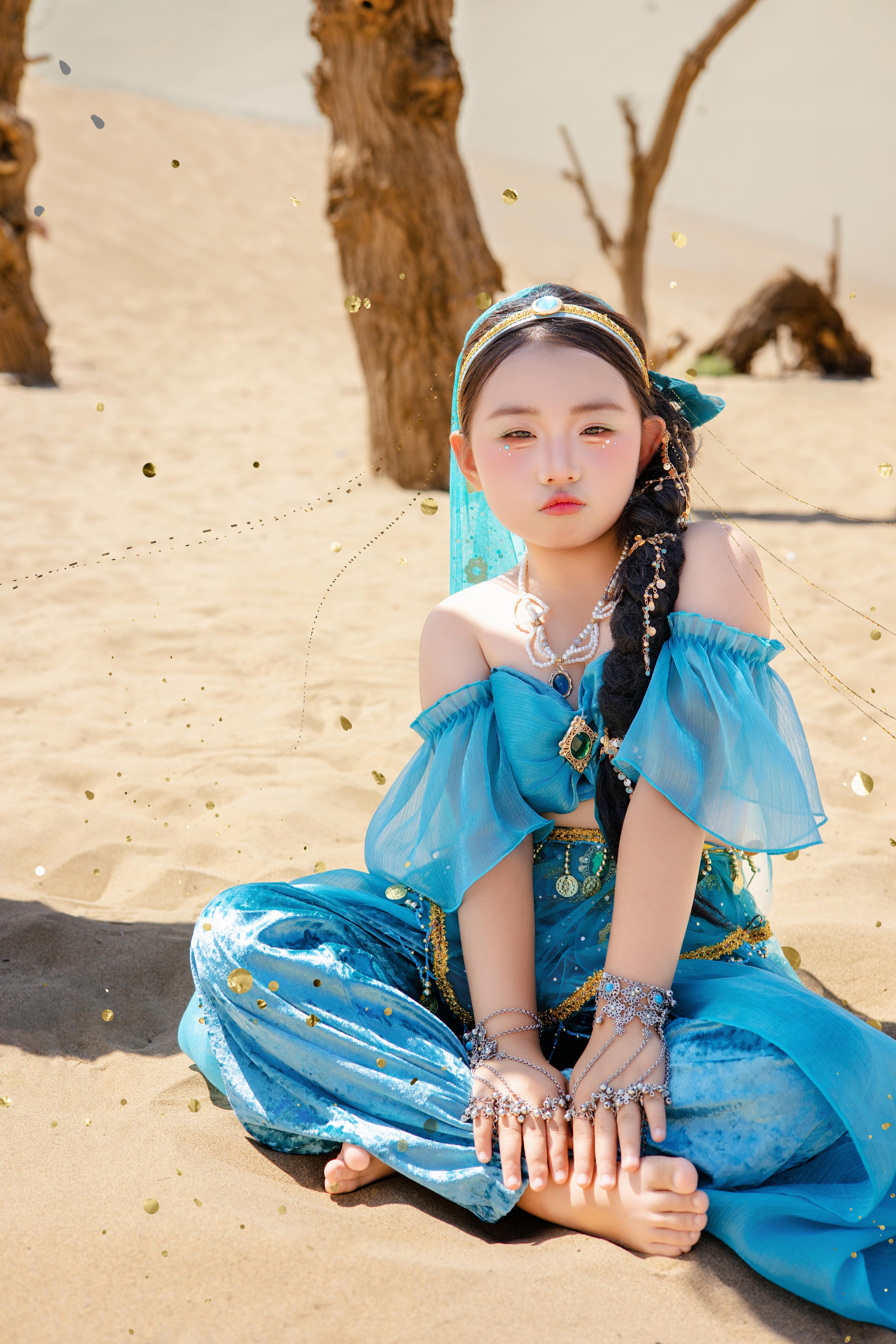 看不够 ❗ 根本看不够的茉莉公主写真 ❗。