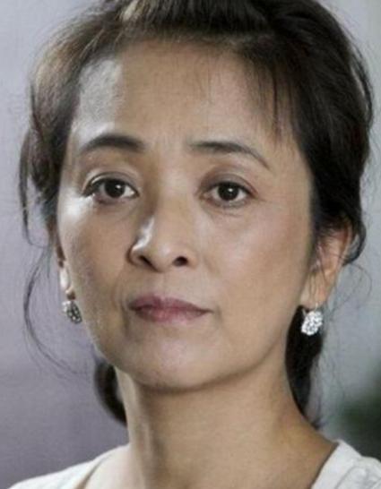 “绝不嫁中国男人”的李勤勤，一婚日本、二婚美国、三婚法国，三段跨国婚姻全失败。如