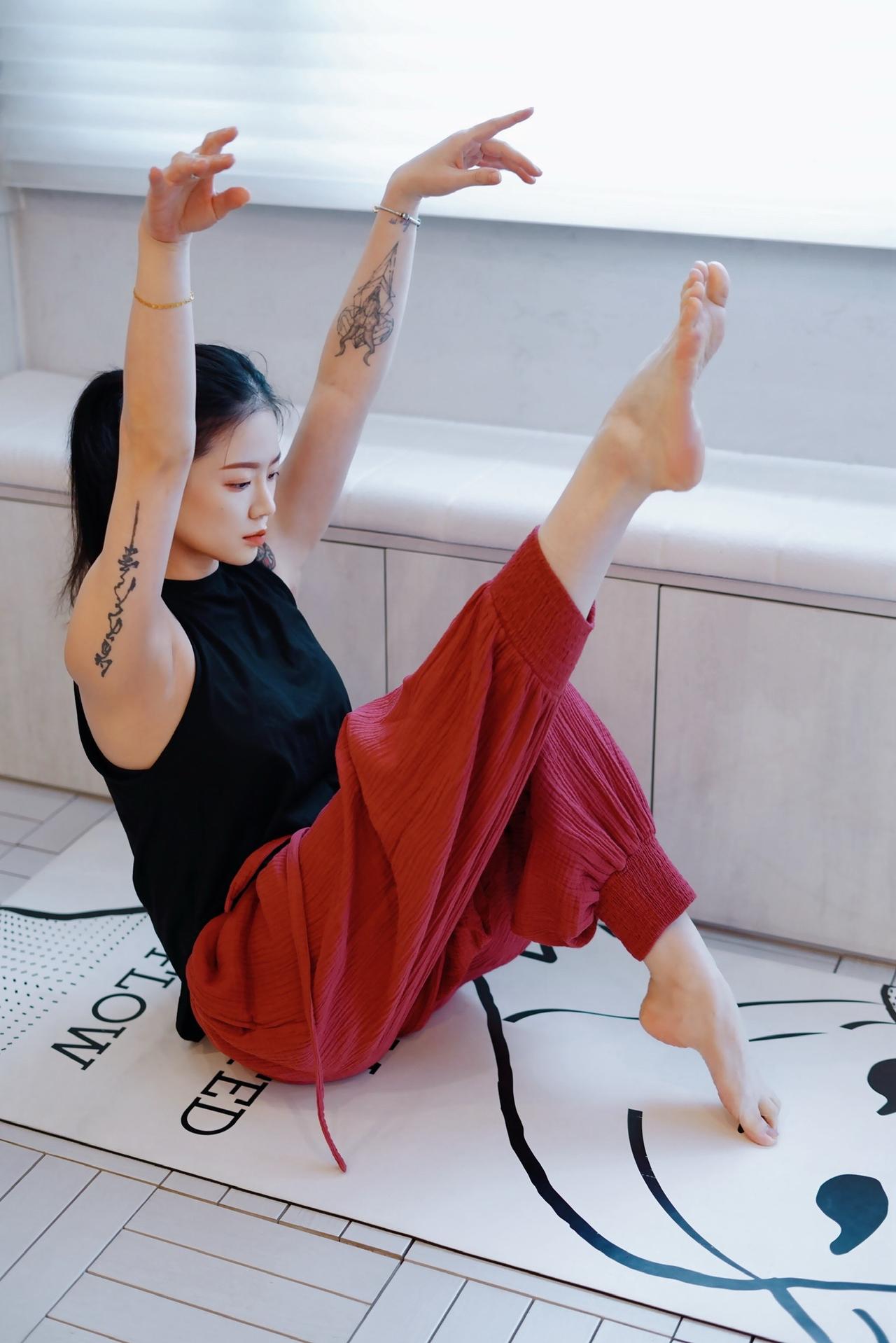 瑜伽服搭配 瑜伽女孩 yoga瑜伽