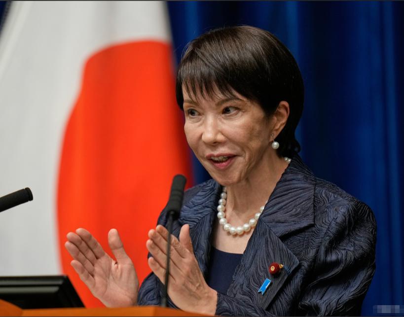 中日要是真打起来，最吓人的可能还不在地上！日本的导弹要是不往下砸，反而一头冲上太