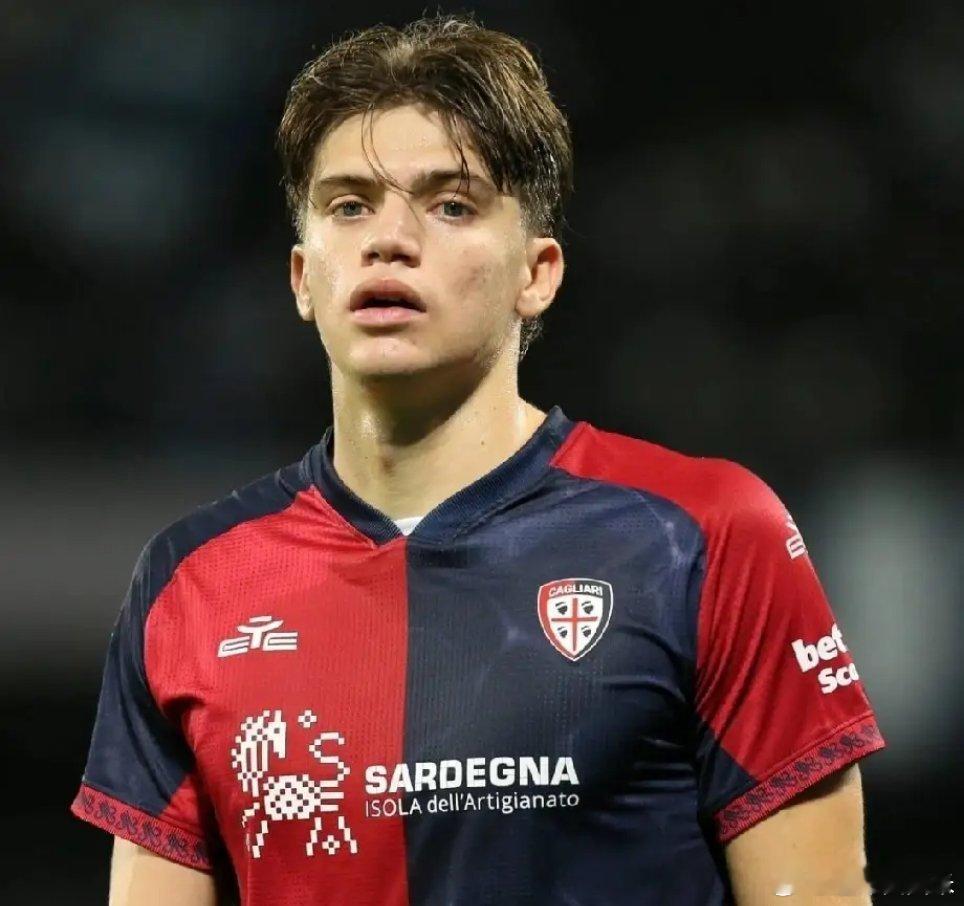 SI：国际米兰在关注帕莱斯特拉，他可以踢右翼卫在内的多个位置，所有权属于亚特兰大