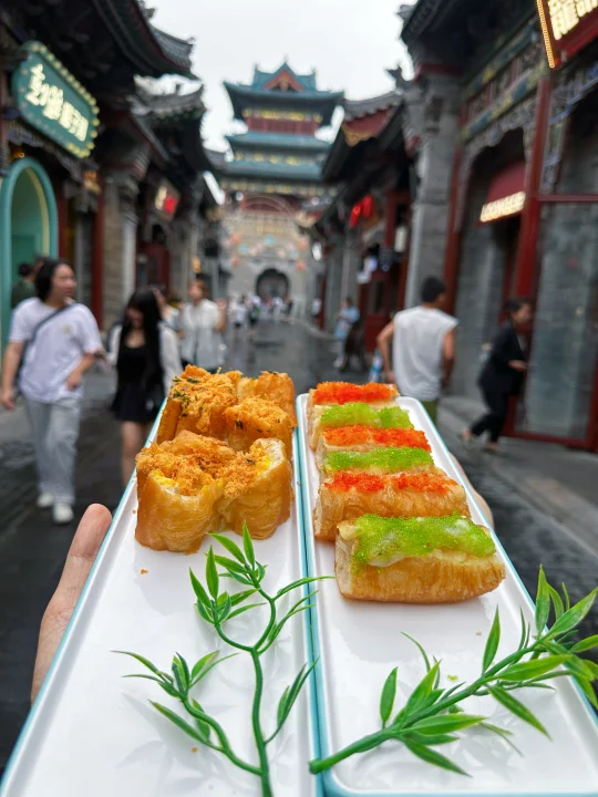 火锅也能吃出中式松弛感？“慢搅粥底”舒服～