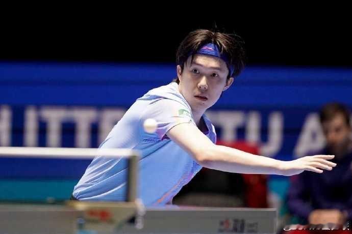 王楚钦4比2周启豪2026海口亚洲杯 王楚钦4-2逆转战胜周启豪，晋级海口亚洲杯