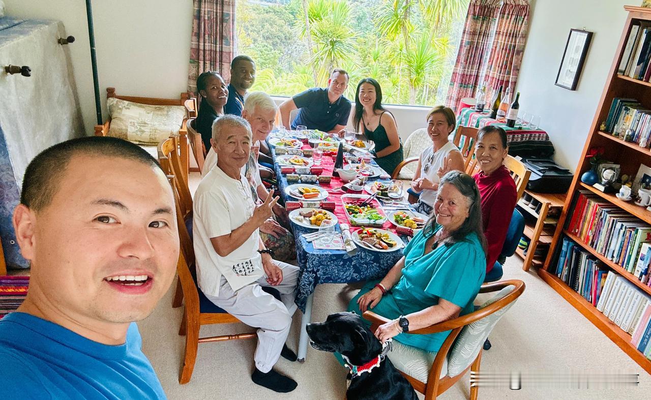 这次入境新西兰一个月了，前半个月都在给露营车收尾，这两个礼拜又出去环了个岛，适应