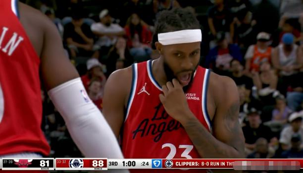 快船悍将杰克逊真是不负众望！在今天快船主场以119：108击败公牛的比赛中，杰克