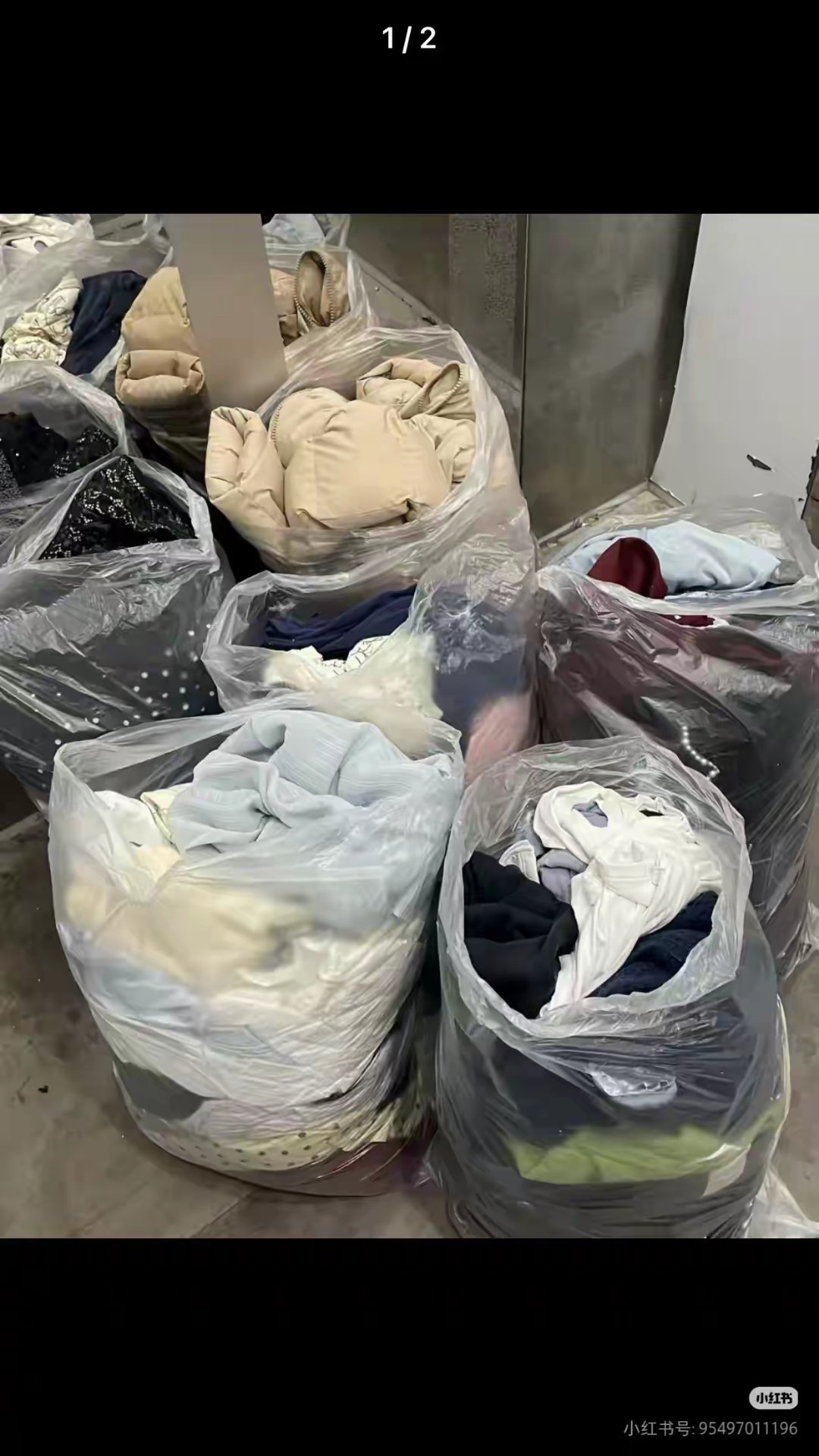 我妈才是过日子高手，旧衣服别一股脑的丢！回家整理衣柜，满满一柜子穿不上的旧衣服，
