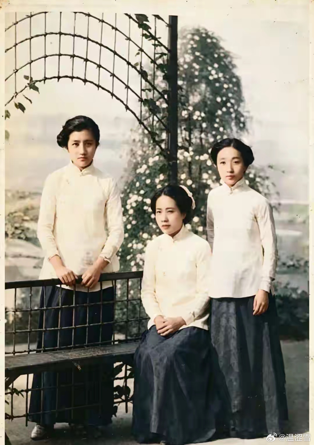 连生四女遭丈夫百般羞辱，拼死生下儿子后，她带四个女儿净身离家 