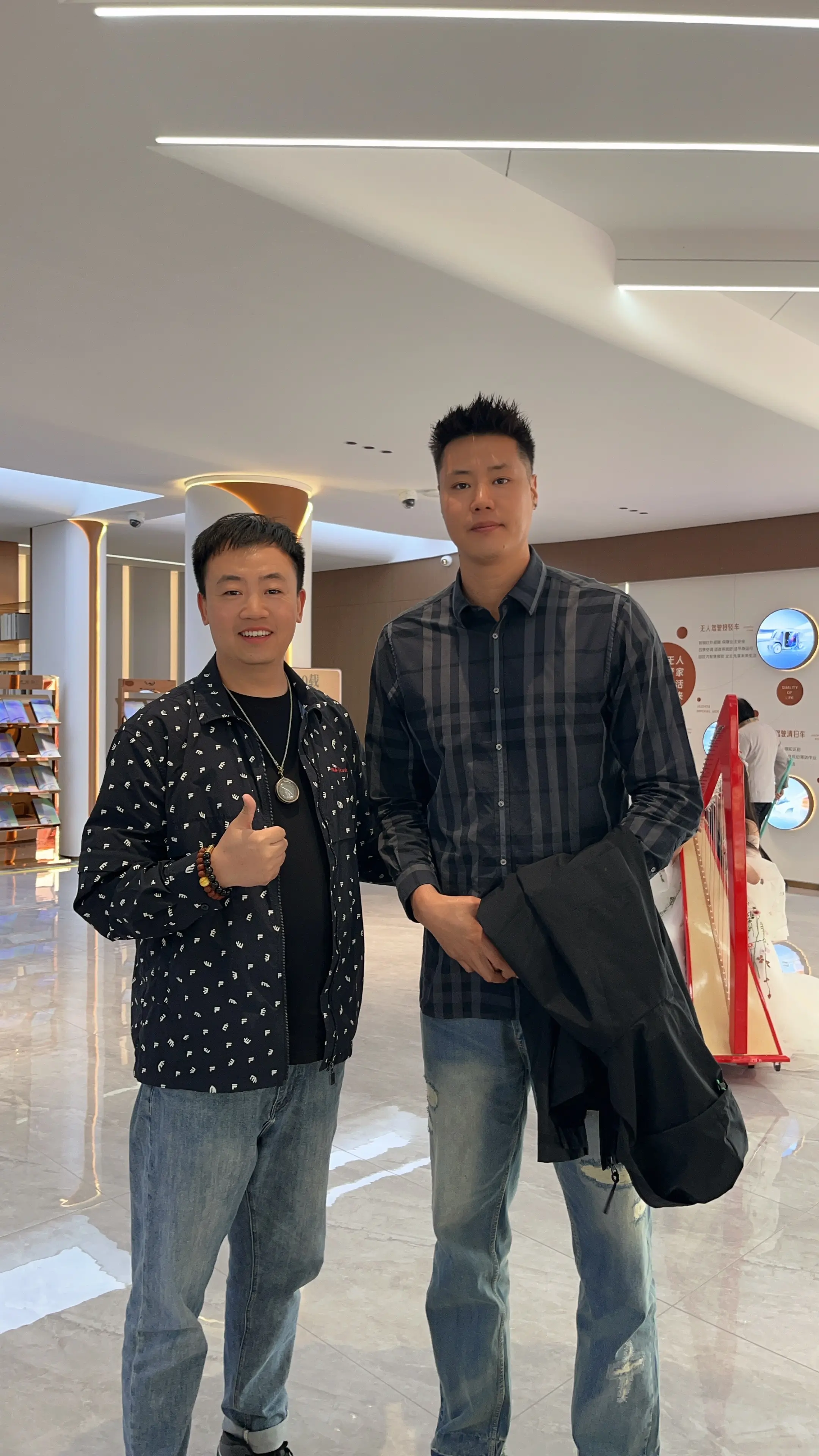 大贺和小贺，本人真高啊